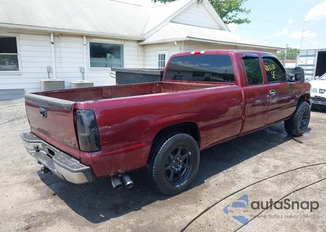 2001 Chevrolet Silverado 1500 Ls z USA, uszkodzony, nr VIN 1GCEK19T91E186905